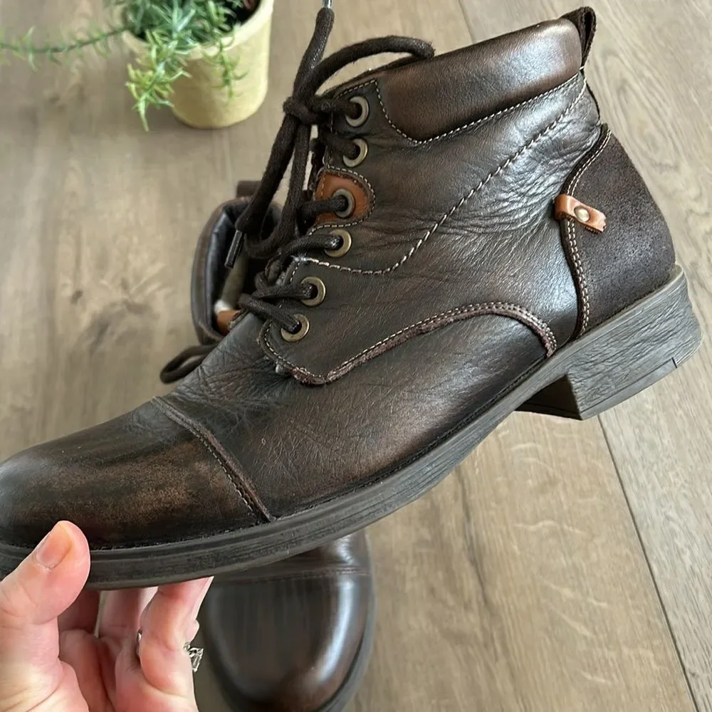 MENS J. KODA BROWN LEATHER HUGH BOOTS WITH SHERPA LINING SIZE 10